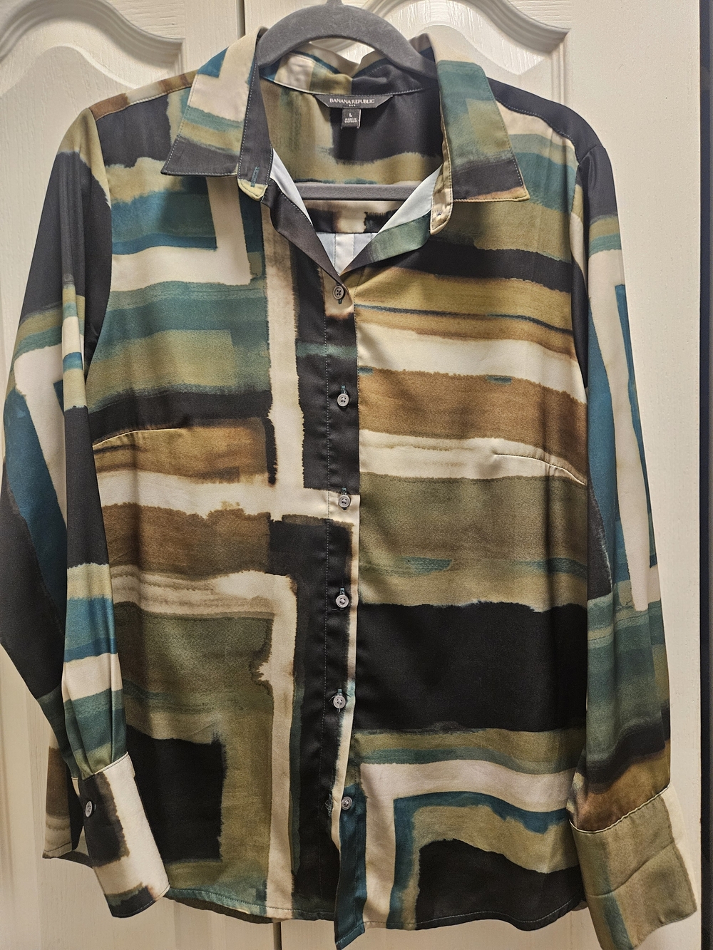 Banana Republic Abstract Button Down in Green & Black Size Large Like